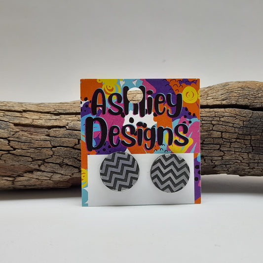 Chevron Studs