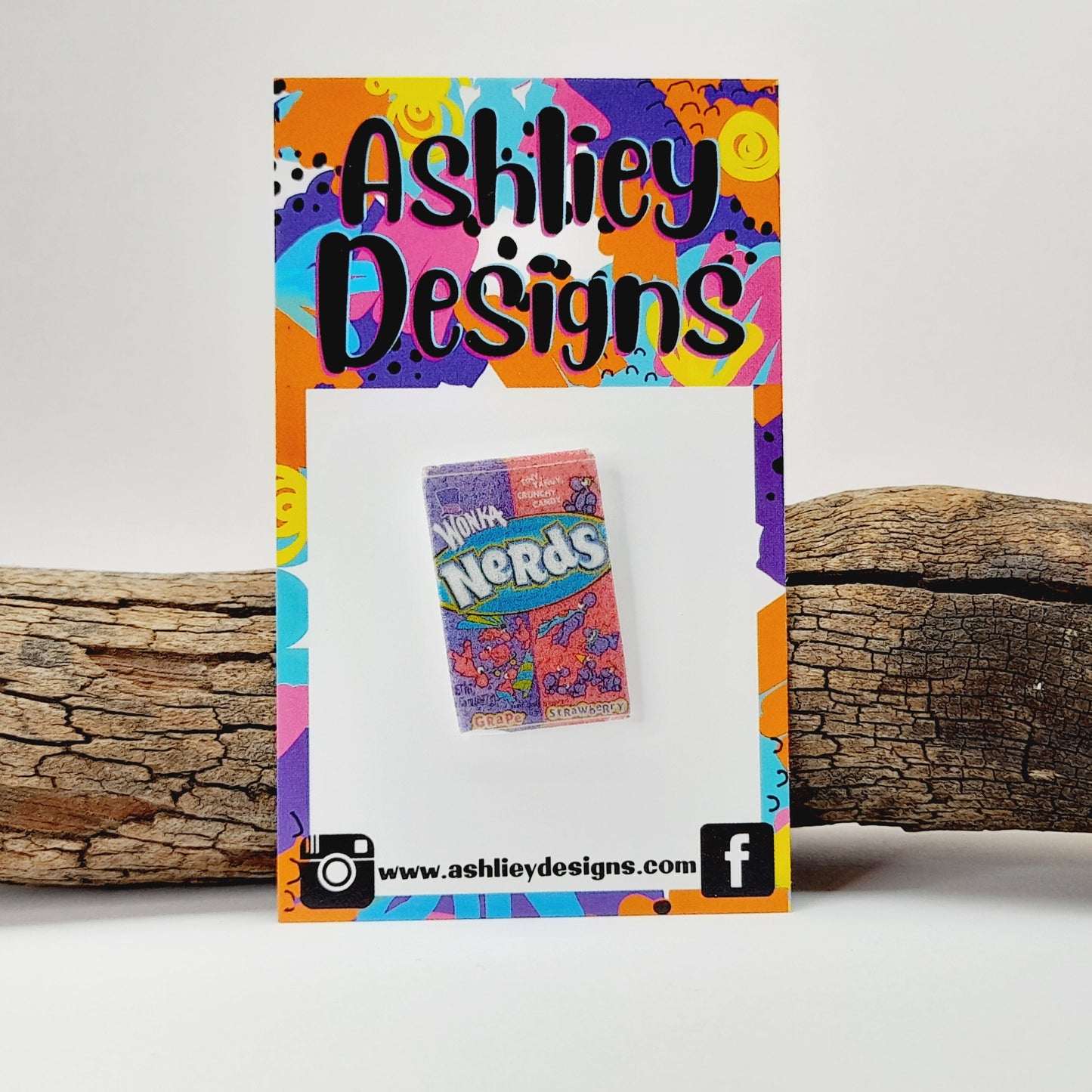 Nerds Pin