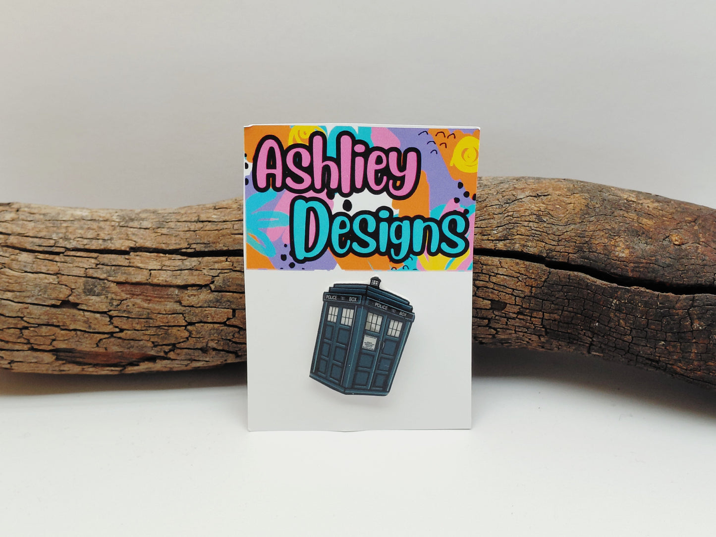 Tardis Pin