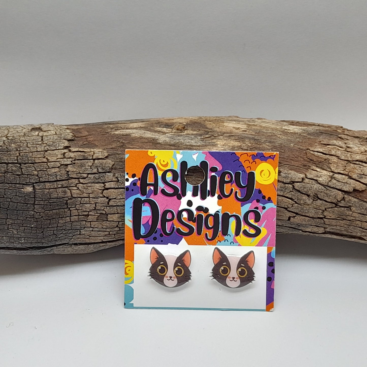 Cat Studs