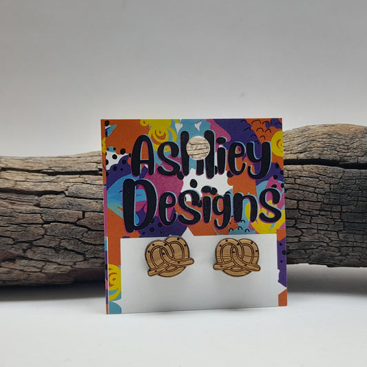 Pretzel Studs