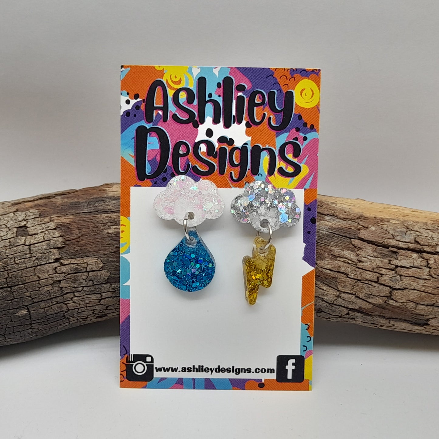 Stormy Days Dangle Earrings